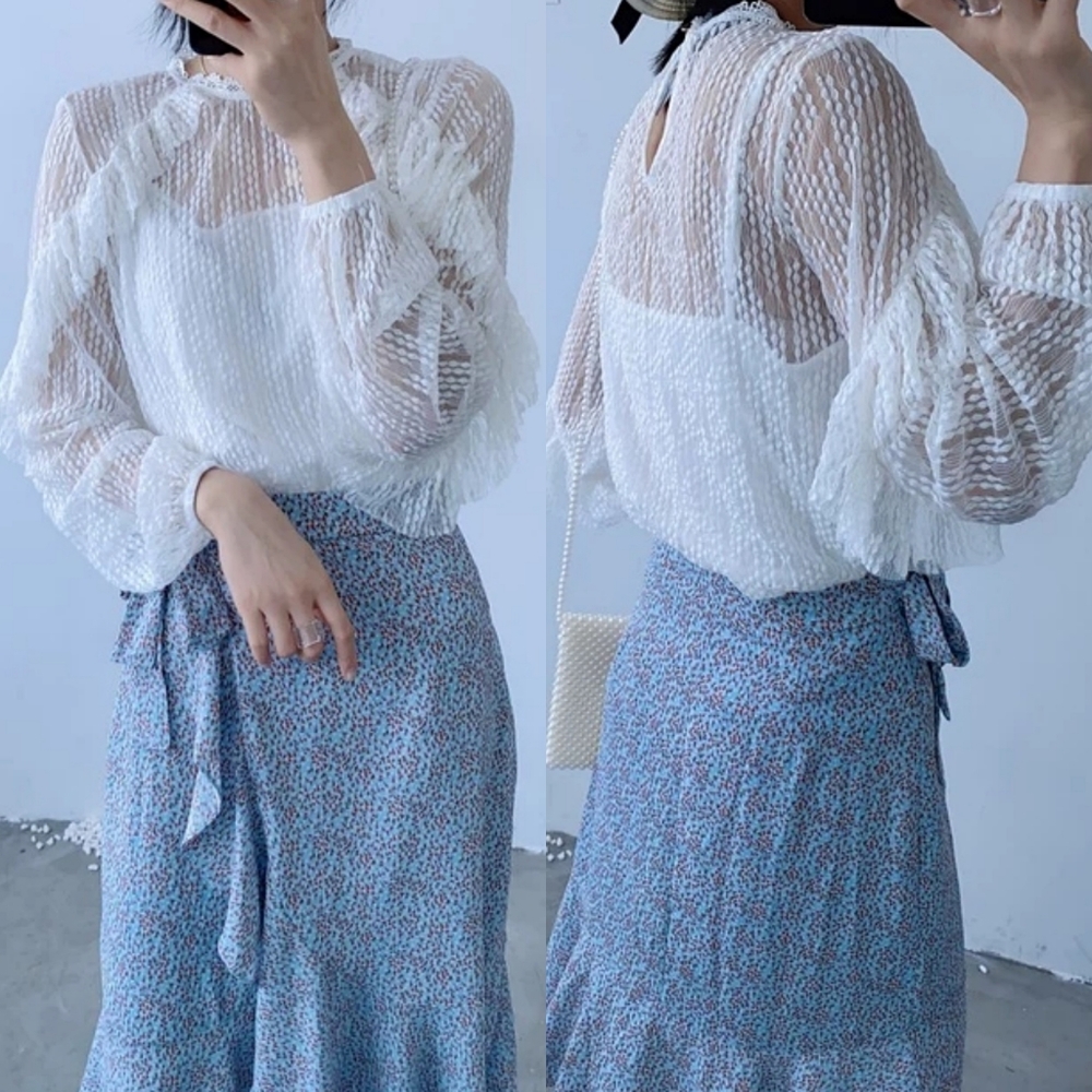 Oasis Lace Ruffled Blouses